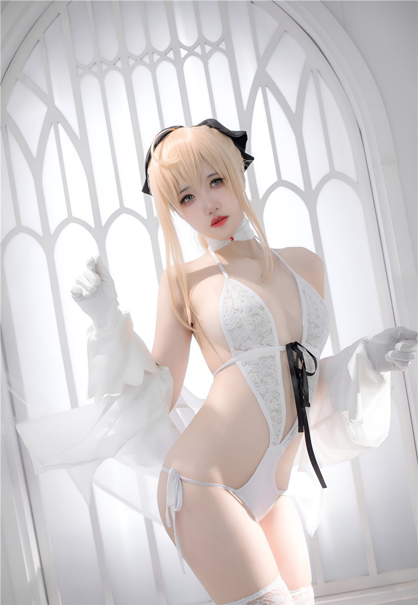 阿薰kaOri 白SABER [50P-199M] 第3张