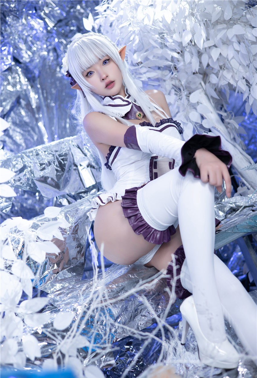 清水由乃 重生之我是艾米莉亚[41P1V-1.36G] 第2张