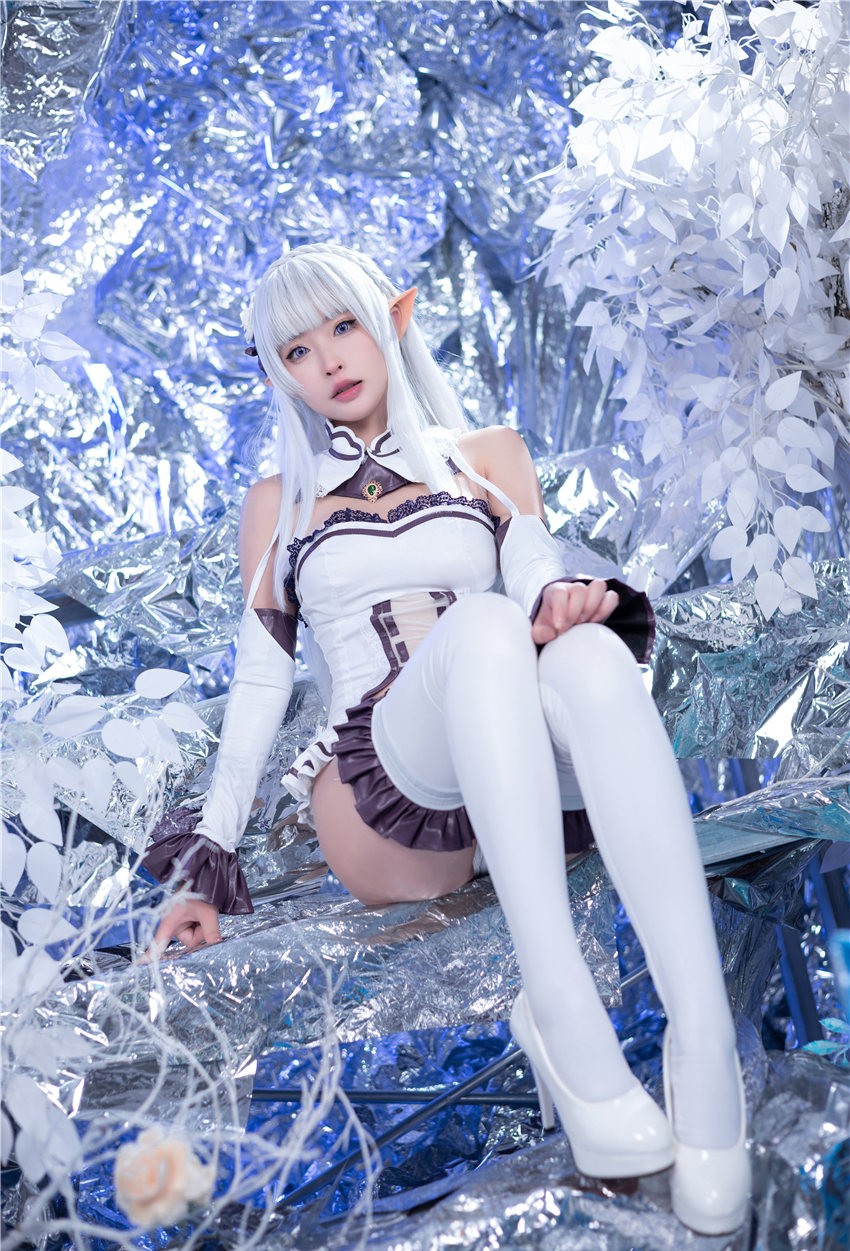 清水由乃 重生之我是艾米莉亚[41P1V-1.36G] 第4张