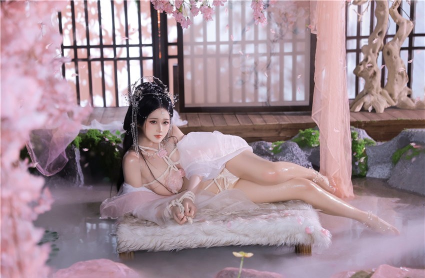 三度_69 小师姐[80P5V-1.44GB] 第2张