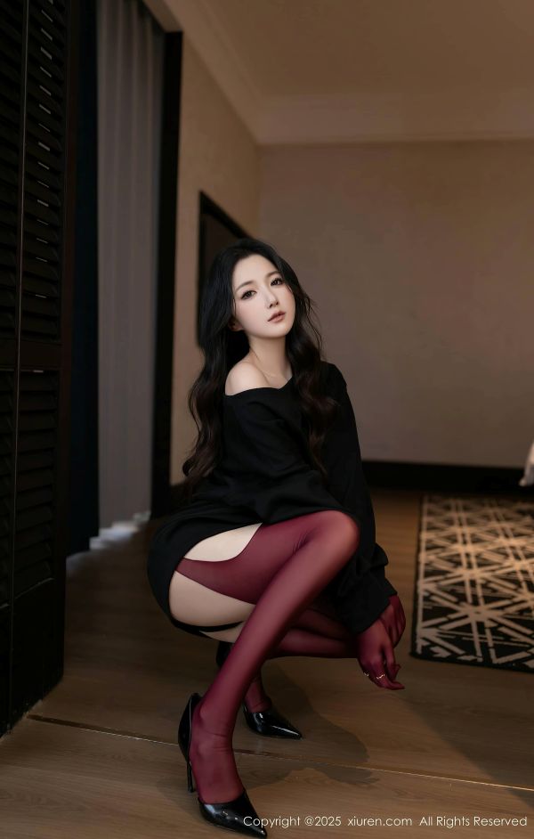 [秀人网] 2025.09.19 NO.10790 鱼子酱Fish 红色嘻袜[74P/685MB] 第1张