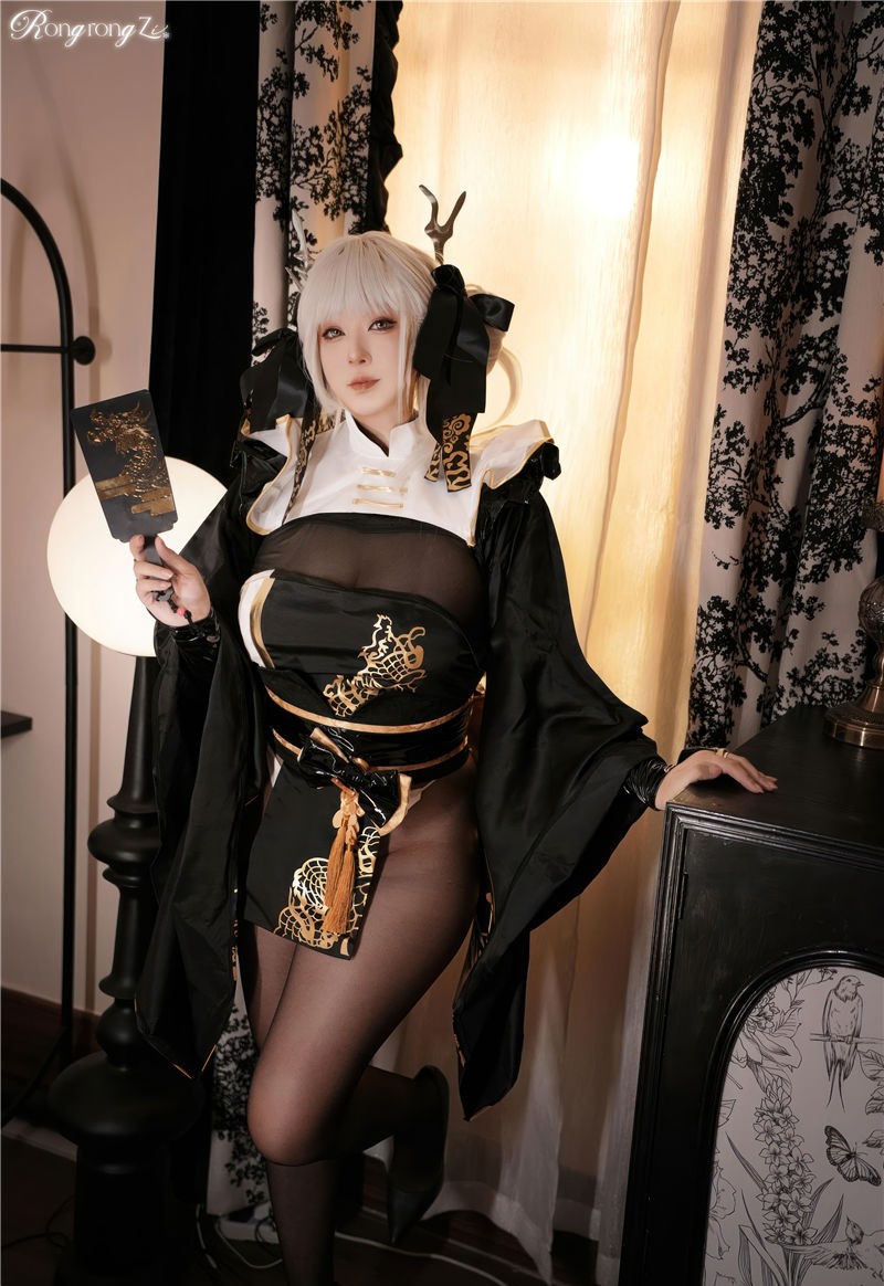 小容仔咕咕咕w NIKKE胜利女神-布兰儿白兔[45P-188M] 第2张