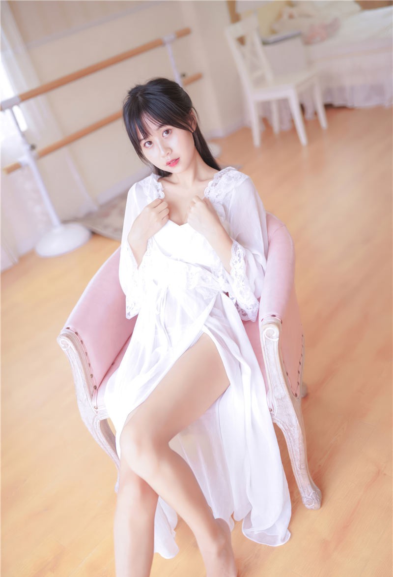 萌芽儿o0 白茶清欢[22P-145M] 第3张