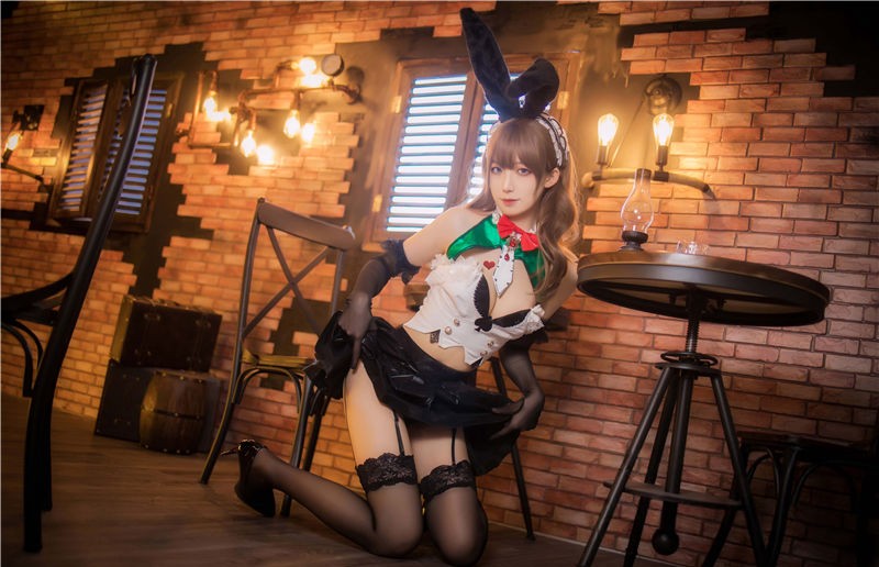 封疆疆v 莫妮卡女郎[31P-182M] 第3张