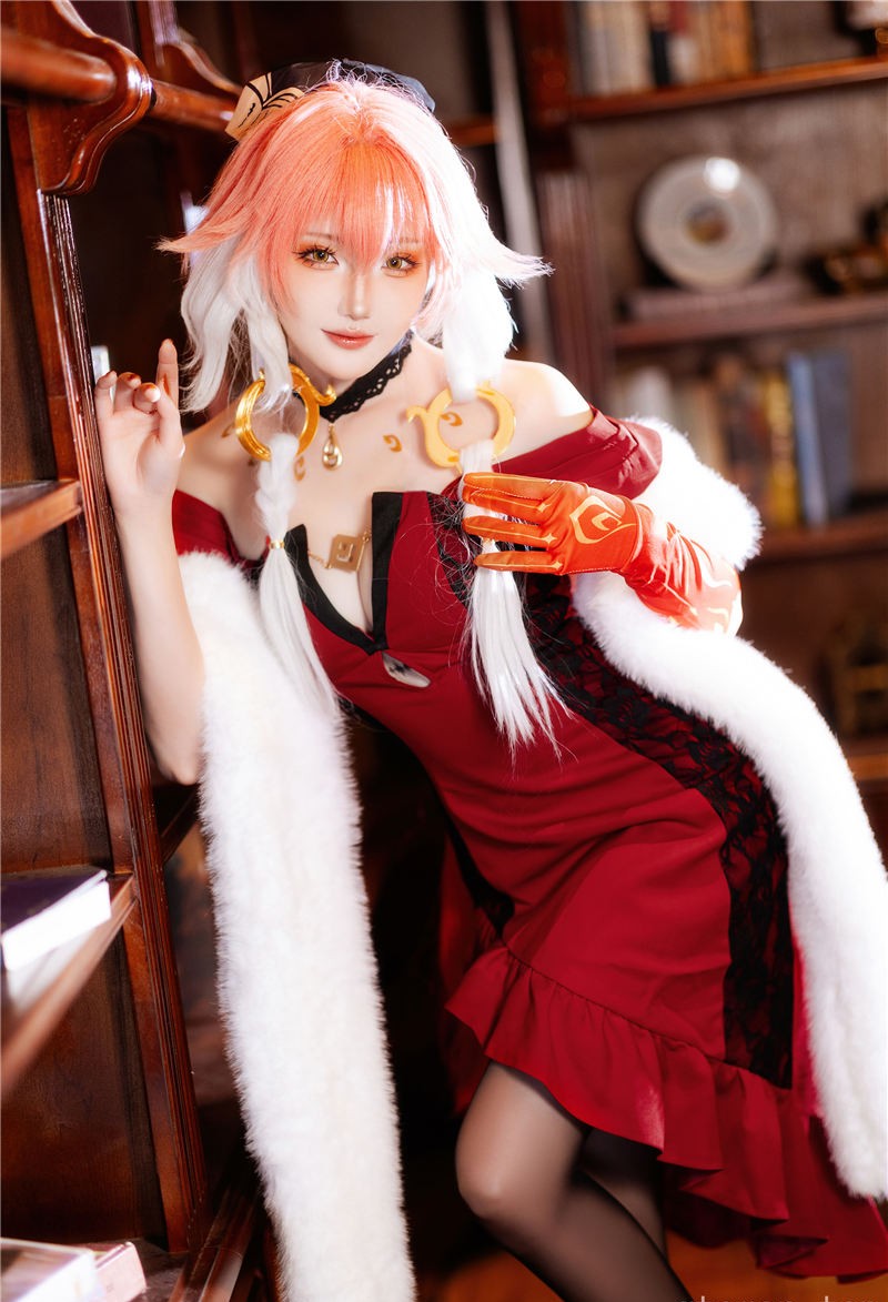 瓜希酱 长离必胜客 [18P-75.2MB] 第3张