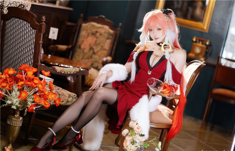 瓜希酱 长离必胜客 [18P-75.2MB] 第1张