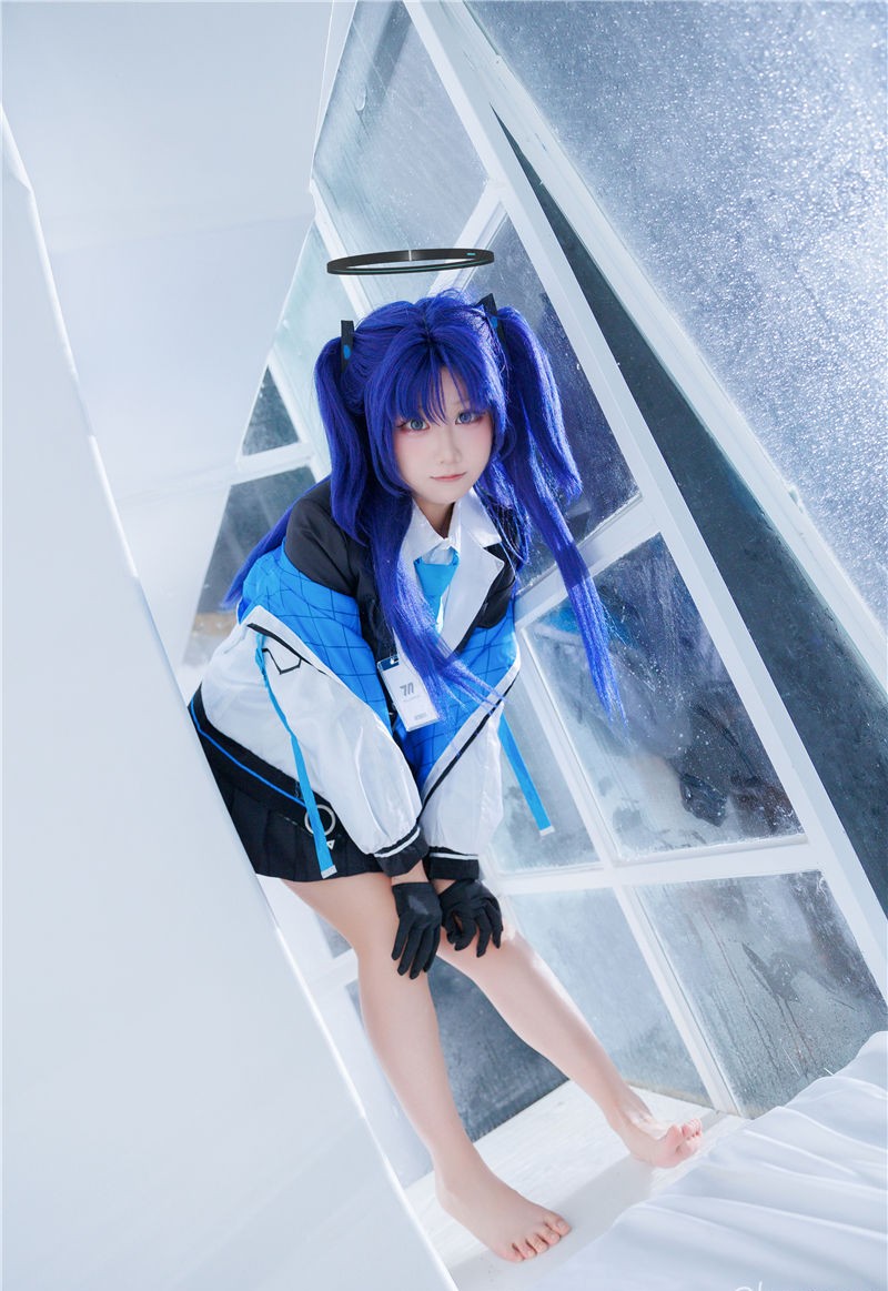 lunana 蔚蓝档案 早濑优香[20P-130M] 第3张