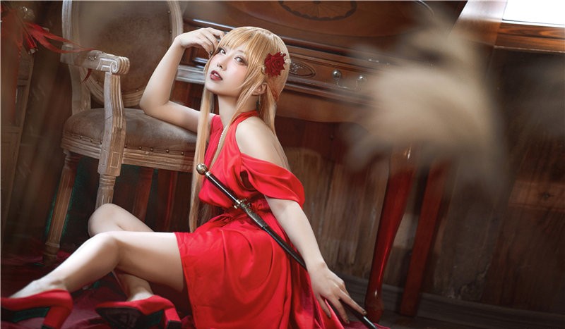 切切celia 亚丝娜礼服 [28P-534MB] 第1张