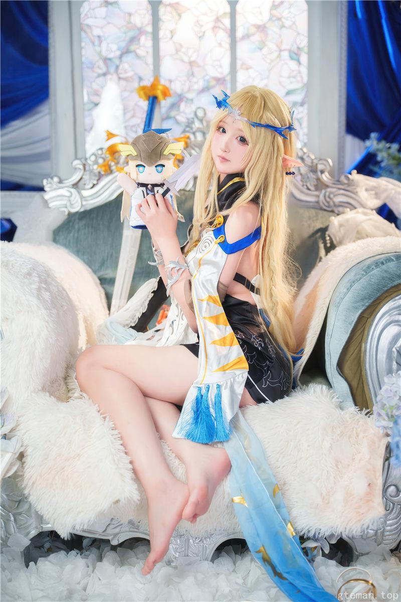 Seele麦麦 菲比&卡提希娅的蓝色花海物语[96P-315M] 第4张