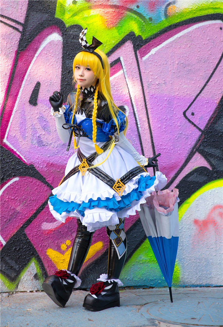 G44不会受伤 多娜多娜 爱丽丝[35P-406M] 第4张