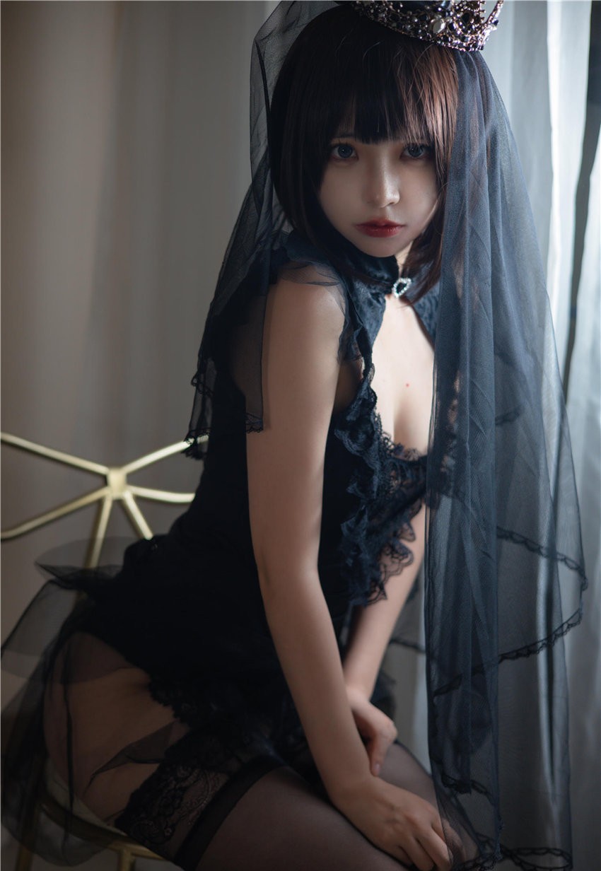 疯猫ss 黑色婚纱 [40P-429MB] 第4张