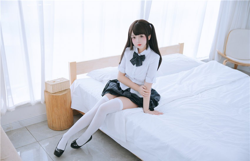 日奈娇 学姐 [104P-1.4G] 第3张