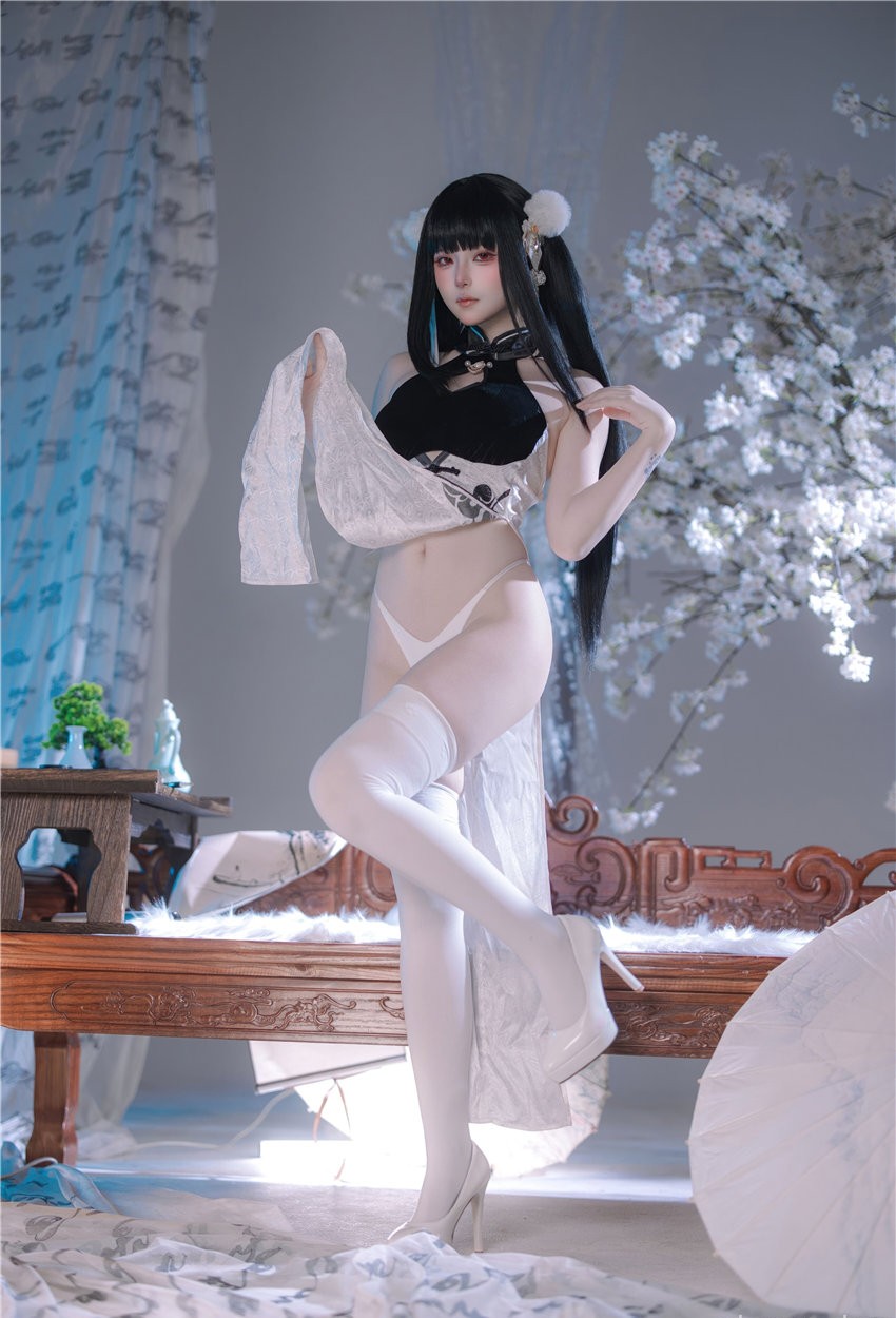 屿鱼 碧蓝航线 史特拉塞·艳书美玉[97P-530M] 第4张