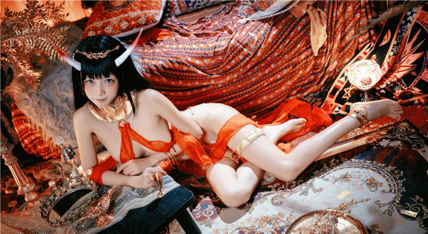三無人型 碧蓝航线 能代 舞娘 [44P-329M] 第2张