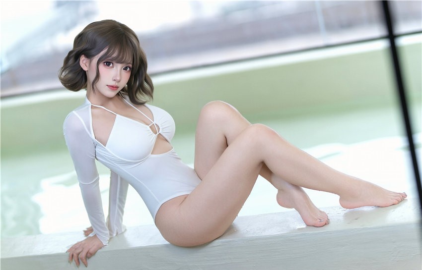 Bangni邦尼 白色浪花 [48P-176MB] 第1张